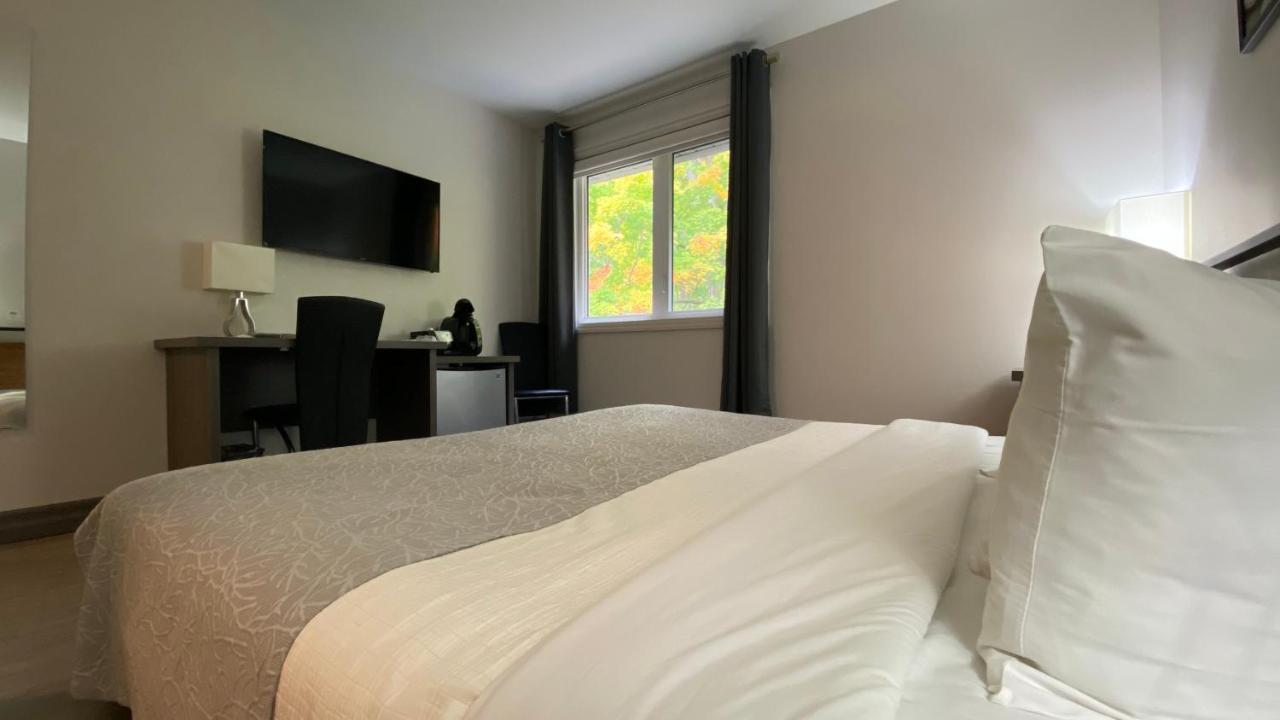 גרנד בנד Amber Hotel מראה חיצוני תמונה